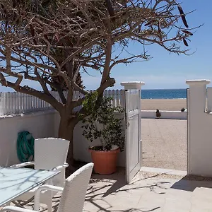 Mela Villa
